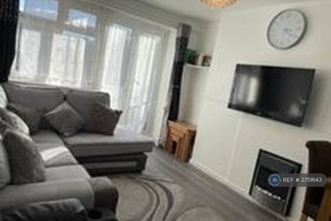 2 bedroom flat to rent, Moore House, London, E1