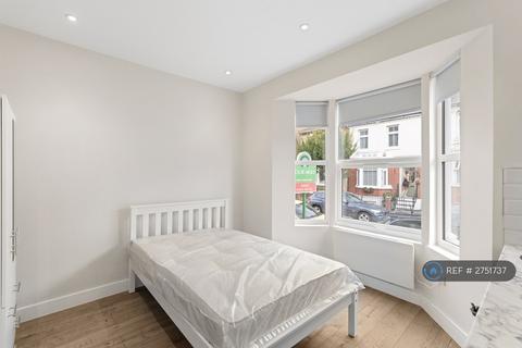undefined, Gladstone Road, Watford, WD17