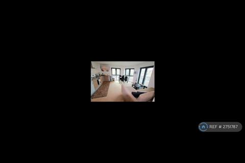2 bedroom penthouse to rent, The Habitat, Nottingham, NG1