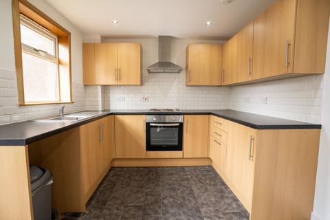 2 bedroom terraced house for sale - Sinclair Drive, Cowdenbeath, KY4