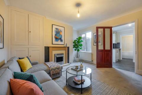 3 bedroom terraced house for sale, Easthampstead Road, Wokingham, RG40