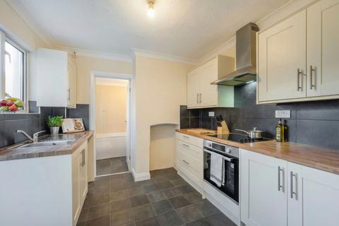 3 bedroom terraced house for sale, Easthampstead Road, Wokingham, RG40