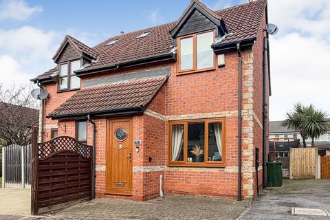 2 bedroom semi-detached house for sale - Thornwell Grove, Cudworth, Barnsley S72