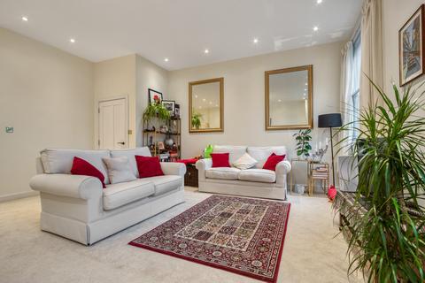 1 bedroom flat for sale, Great Tower Street, London, EC3R