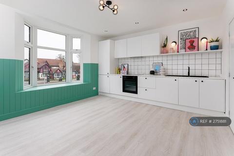 2 bedroom flat to rent - Aigburth Road, Liverpool, L19