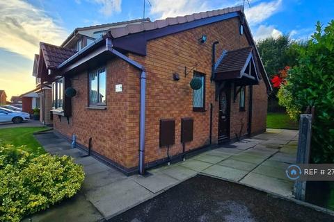 2 bedroom bungalow to rent, Waterfield Way, Failsworth, M35