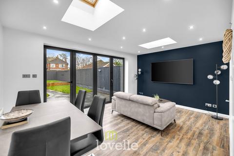 undefined, Danesfield Avenue, Waltham DN37