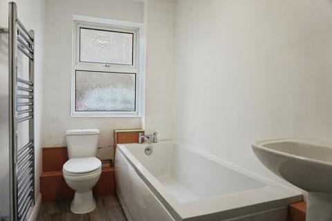 undefined, Newmarket Road, Newmarket CB8