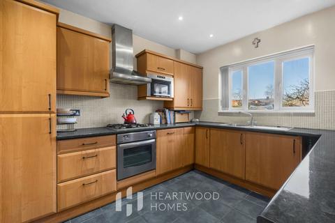 3 bedroom semi-detached house for sale, Beechwood Avenue, St. Albans, AL1 4XZ