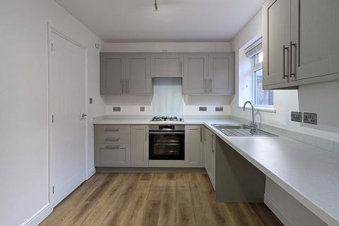 3 bedroom semi-detached house to rent, Bendigo Lane, Nottingham NG2