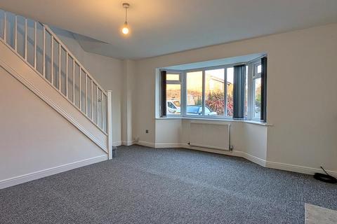 3 bedroom semi-detached house to rent, Bendigo Lane, Nottingham NG2