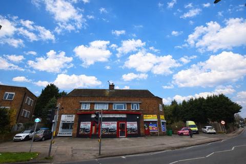 2 bedroom flat to rent, Nuthall Road, Nottingham, Nottinghamshire, NG8 5BS