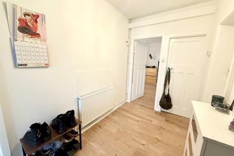 undefined, Nuthall Road, Nottingham, Nottinghamshire, NG8 5BS