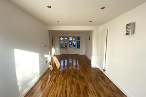 4 bedroom semi-detached house for sale, Uxendon Hill, Wembley