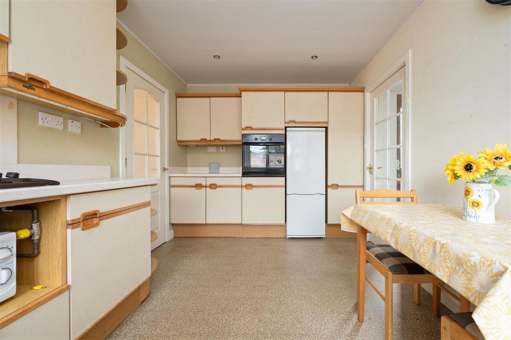 16 Bogwood Drive019.JPG