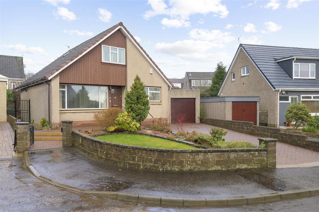 16 Bogwood Drive002.jpg
