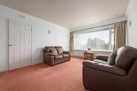 4 bedroom detached house for sale, 16 Bogwood Drive, Crossford, KY12 8QA
