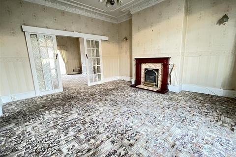 3 bedroom terraced house for sale, Mowbray Road, South Shields