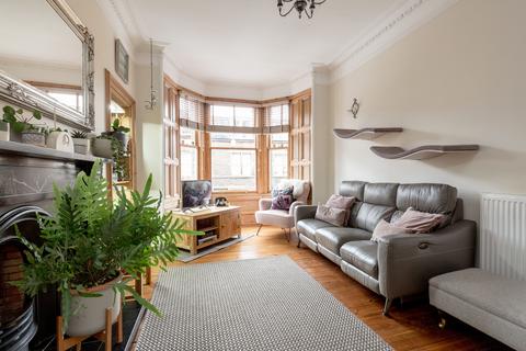1 bedroom flat for sale, 13/4 Shandon Place, Edinburgh, EH11 1QN
