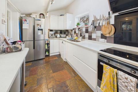 5 bedroom semi-detached house for sale, Abbotsford, Fylingthorpe