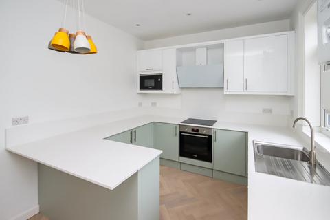 2 bedroom terraced house to rent, Cavendish Road, Urmston, Manchester, M41