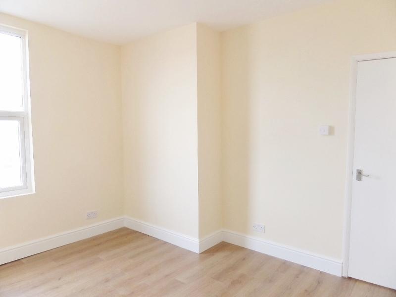 106 Portland Road New (3)