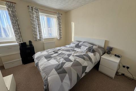2 bedroom end of terrace house for sale, Longlands Court, Buckingham MK18