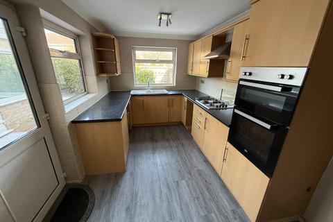 3 bedroom semi-detached house for sale, Calder Close, Greenmeadow