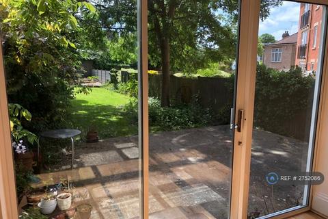 2 bedroom flat to rent, Ground Floor, London, N3