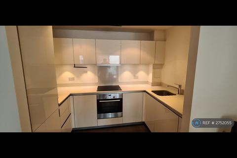2 bedroom flat to rent, Keats Apartments, Croydon, CR0