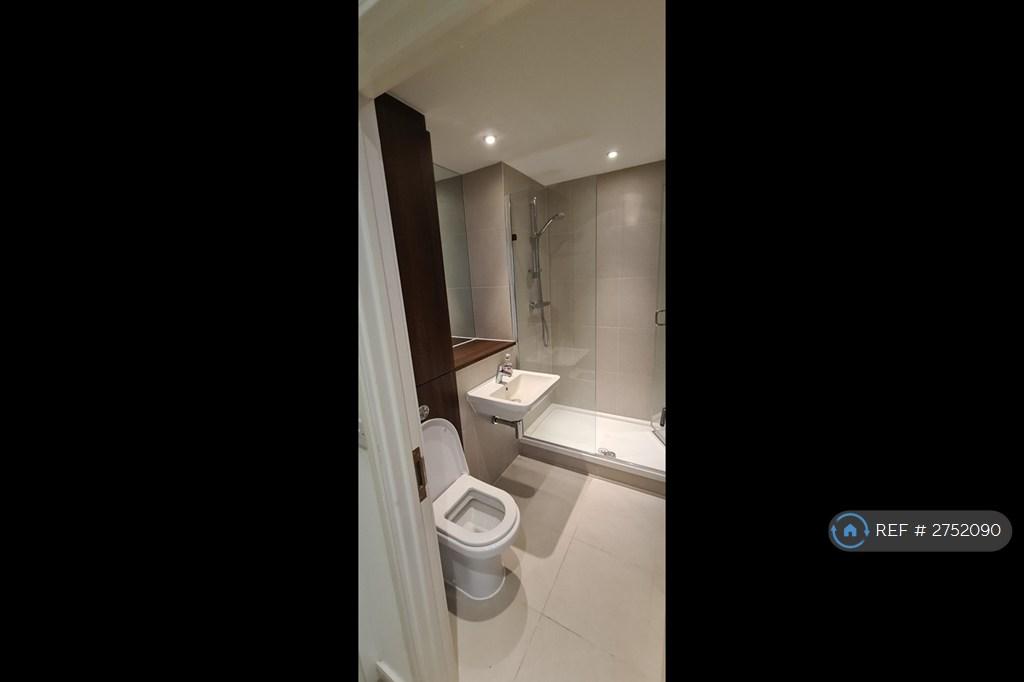 Bedroom 1 En Suite