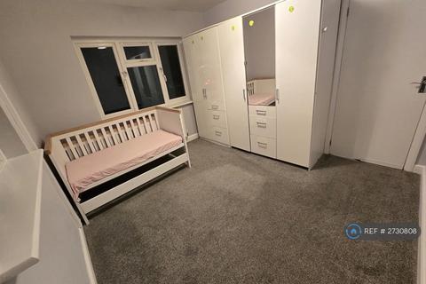 2 bedroom maisonette to rent, Whitton Avenue West, Northolt, UB5