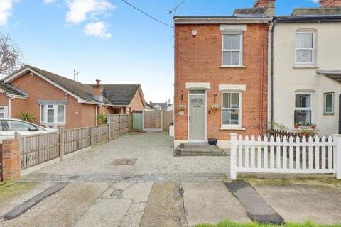 2 bedroom end of terrace house for sale - Parkstone Avenue, Benfleet, SS7