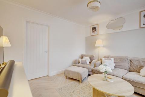 2 bedroom end of terrace house for sale, Parkstone Avenue, Benfleet, SS7