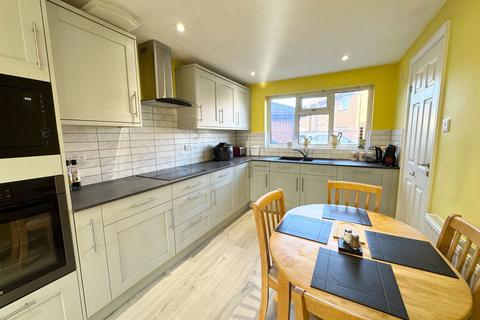 4 bedroom detached house for sale, Well Yard Close, Loughborough LE12