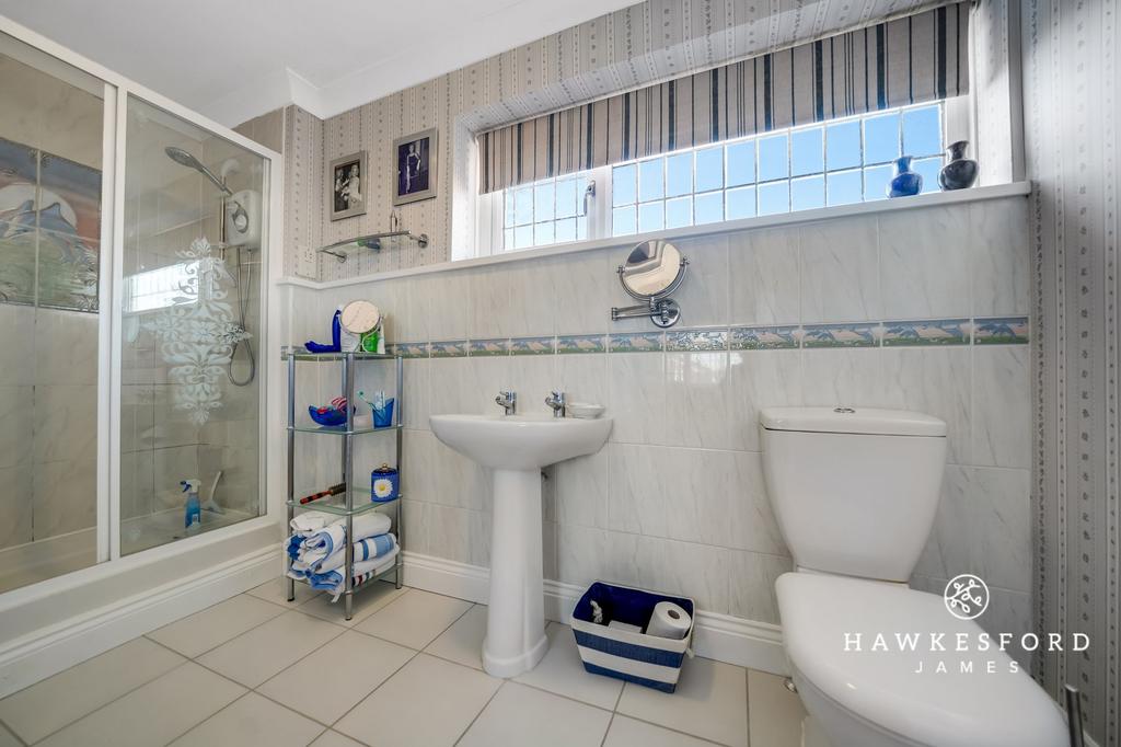 Laxton Way, Sittingbourne -  En suite