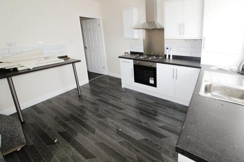 2 bedroom end of terrace house to rent, Fifteenth Avenue, Blyth, NE24