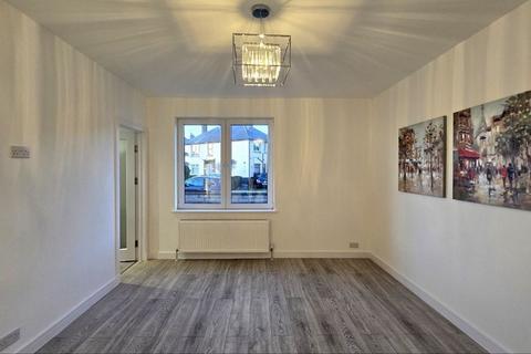 2 bedroom flat to rent, Mansefield Place, Ground Floor, AB11