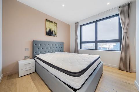 1 bedroom apartment to rent, Peninsula Gardens, Mabyn Lane, Lower Riverside, Greenwich Peninsula, SE10