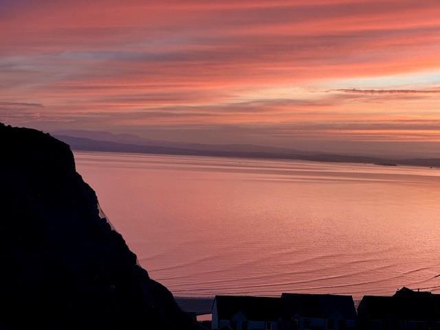 Sunset 1.jpg