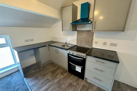 1 bedroom flat to rent, Bridge Street, Burnley BB11