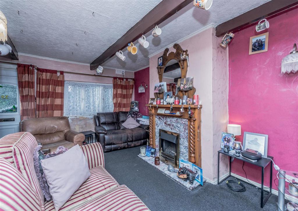 Living Room: