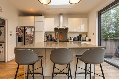 4 bedroom semi-detached house for sale, Hardinge Road, Kensal Rise, London NW10