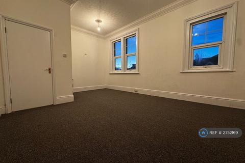 2 bedroom flat to rent, Bridge Road, Southampton, SO19