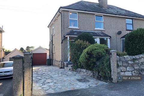 4 bedroom semi-detached house to rent, Park Rise, Falmouth, TR11
