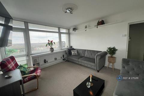 2 bedroom flat to rent, Westmark Point, London, SW15