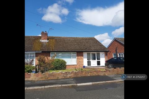 undefined, Wallcroft, Willaston, Neston, CH64