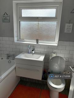 3 bedroom terraced house to rent, Mode Hill Lane, Whitefield, Manchester, M45