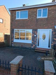 3 bedroom end of terrace house to rent, Earlston Street, Sunderland, SR5
