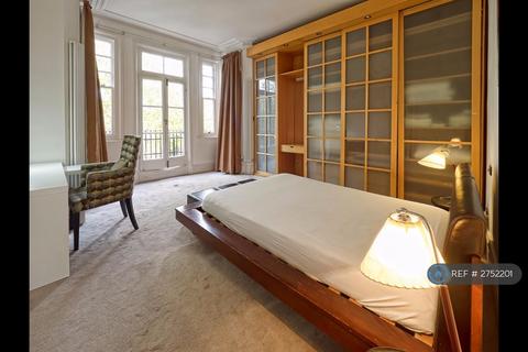3 bedroom flat to rent, Shepherds Hill, London, N6